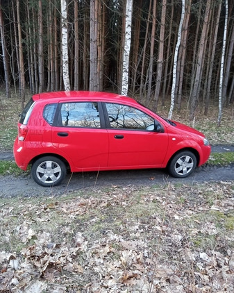 Chevrolet Aveo cena 7500 przebieg: 117000, rok produkcji 2006 z Tarnobrzeg małe 29